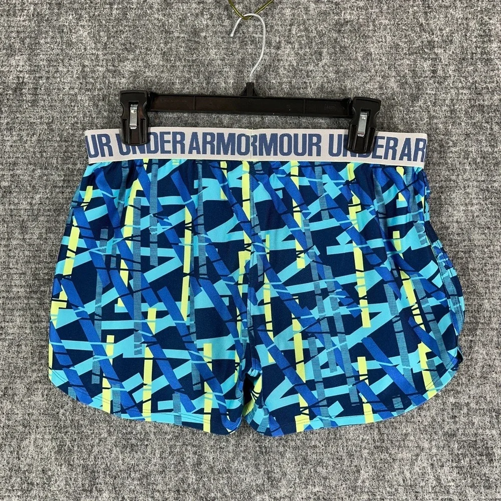 Under Armour Shorts Girls XL Loose Heatgear Activewear Gym Running Workout‎ Run